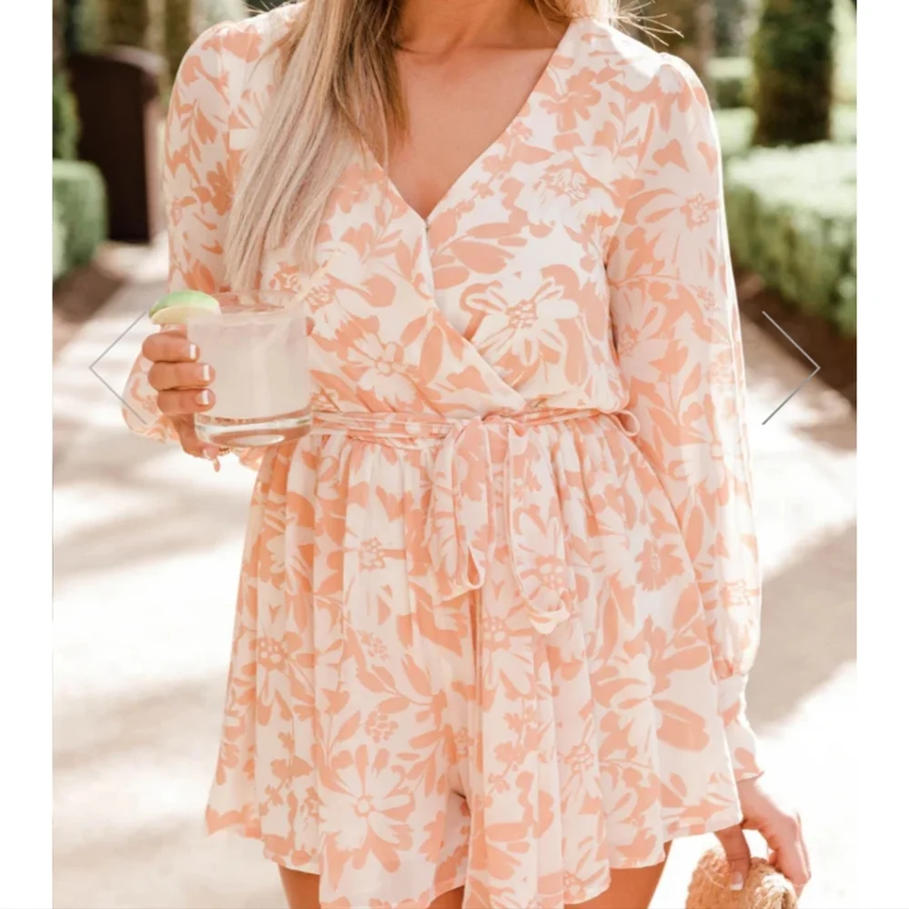 PEACH FLORAL DRESS ROMPER PINK LILY - Picture 2 of 7